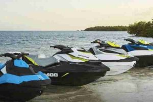 9 Best Places To Jet Ski In Sydney (Local Secret Spots)