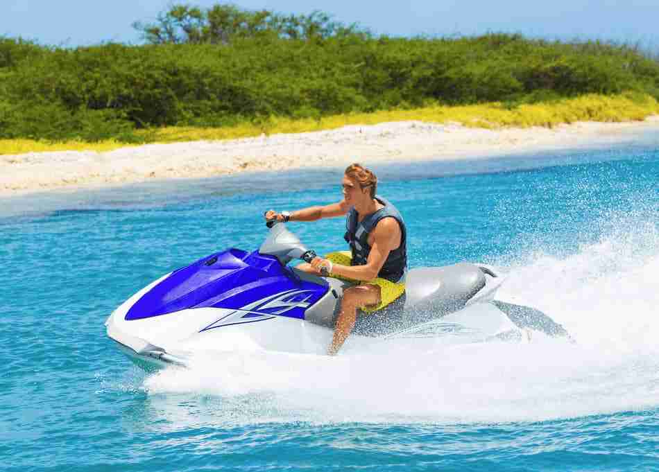 Jet Ski Vs Boat