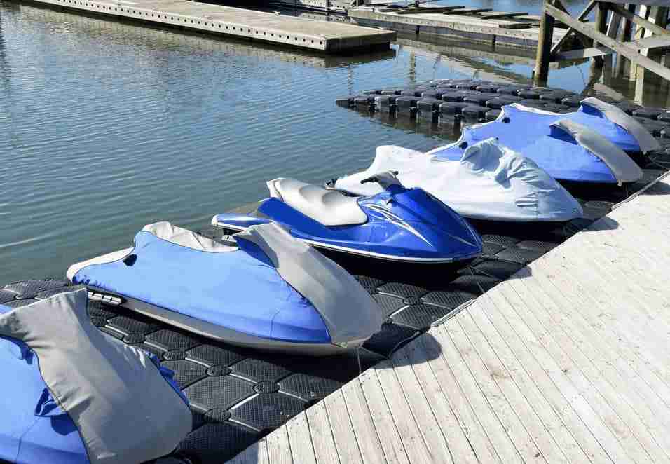 8 Safe Places To Store A Jet Ski (To Avoid Theft) 4 Jet Ski Pontoon And Marina Storage