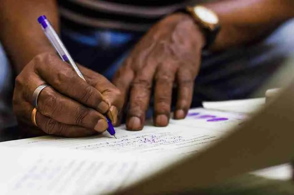 How To Sell A Jet Ski (And Get The Best Possible Price!) 8 Signing Paperwork After Selling A Jet Ski