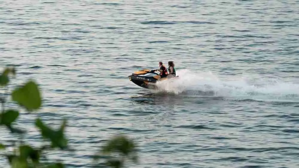 Jet Ski Riding In Cleveland